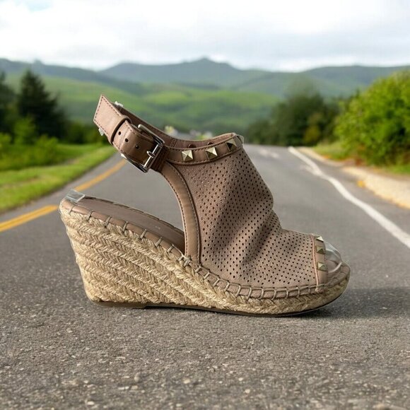 Marc Fisher Senton Suede Espadrille Studded Tan Wedges Sandals Size 7.5 - Picture 2 of 14